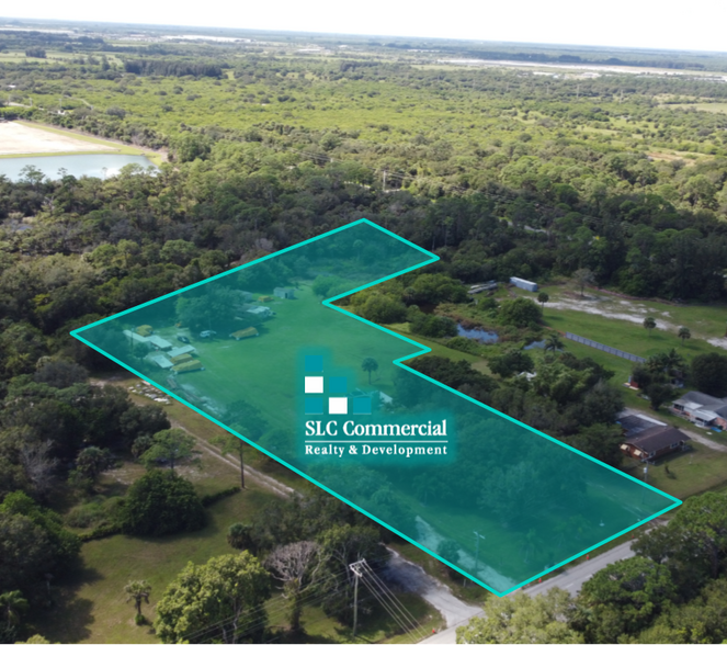5617 Saint Lucie Blvd, Fort Pierce, FL à vendre - Photo du bâtiment - Image 2 de 12