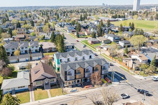 Plus de détails pour 1925 24 Av NW, Calgary, AB - Commerce de détail à louer