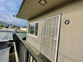 4455 Twain Ave, San Diego, CA à louer Photo intérieure- Image 1 de 8