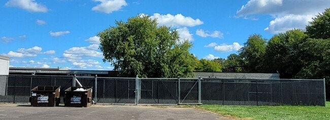 Plus de détails pour 1020 Industrial Blvd, Southampton, PA - Industriel à louer