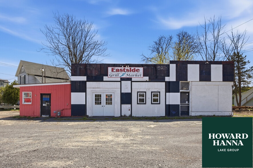 206 Lake St, Penn Yan, NY for sale - Building Photo - Image 2 of 27