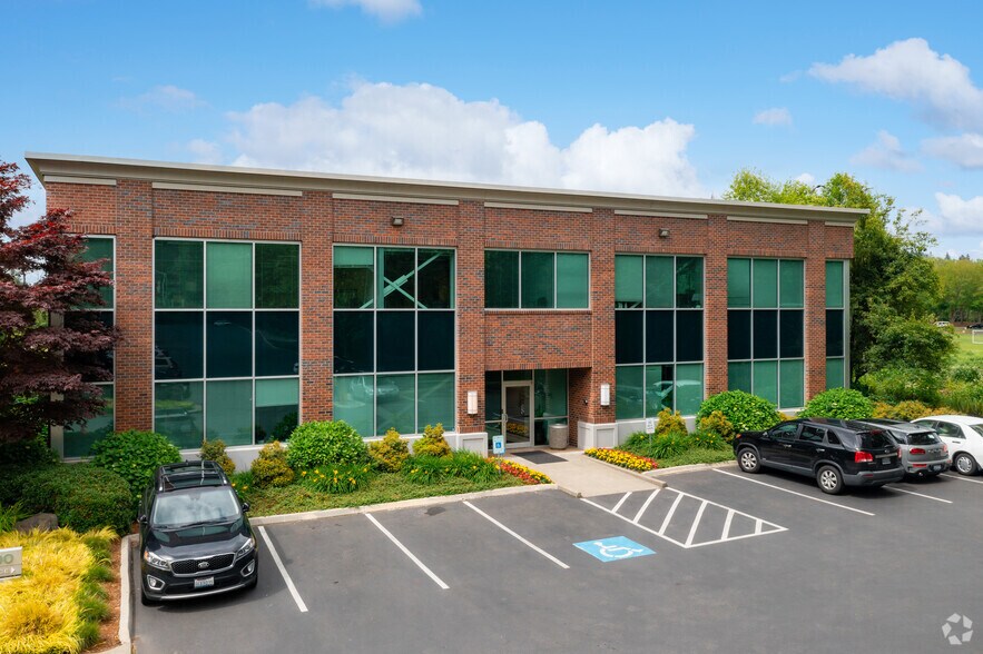 14900 Interurban Ave S, Tukwila, WA à louer - Photo du bâtiment - Image 2 de 8