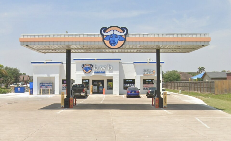 939 S Alamo Rd, Alamo, TX à vendre - Photo principale - Image 1 de 15