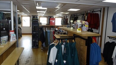 35-37 Queen St, Bude for lease Interior Photo- Image 2 of 9