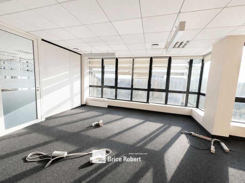 205-207 Rue Paul Bert, Lyon for lease - Interior Photo - Image 3 of 6