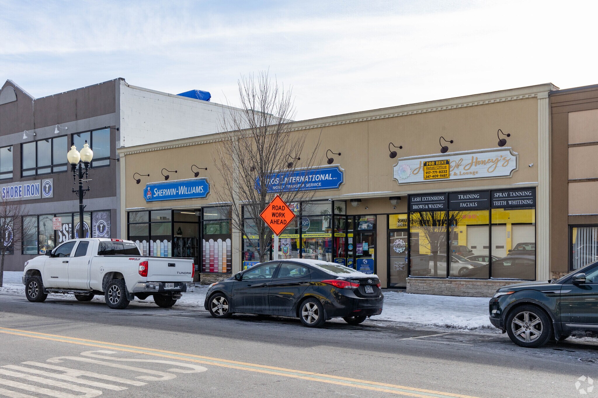 202-206 E Main St, Patchogue, NY à louer Photo principale- Image 1 de 9