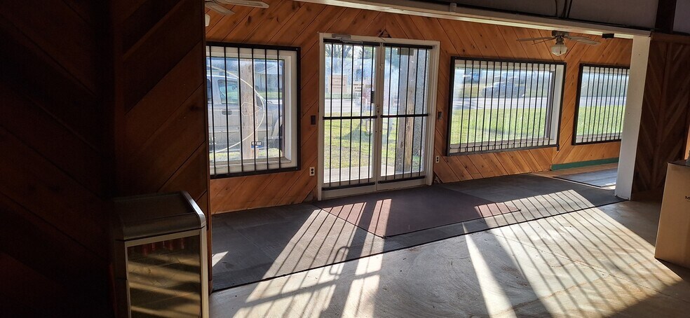 15858 US Highway 231, Union Grove, AL à louer - Photo du bâtiment - Image 2 de 5