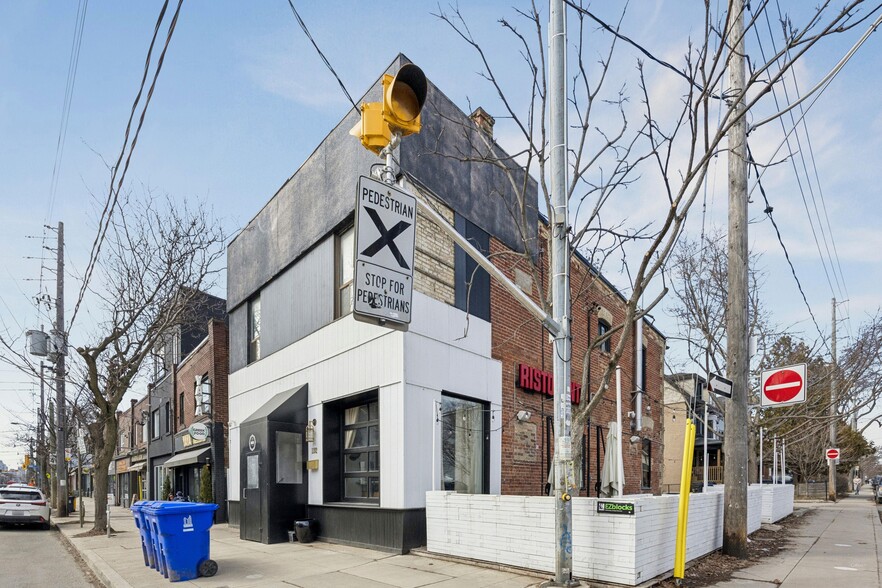 1192 Queen St E, Toronto, ON for sale - Building Photo - Image 3 of 16