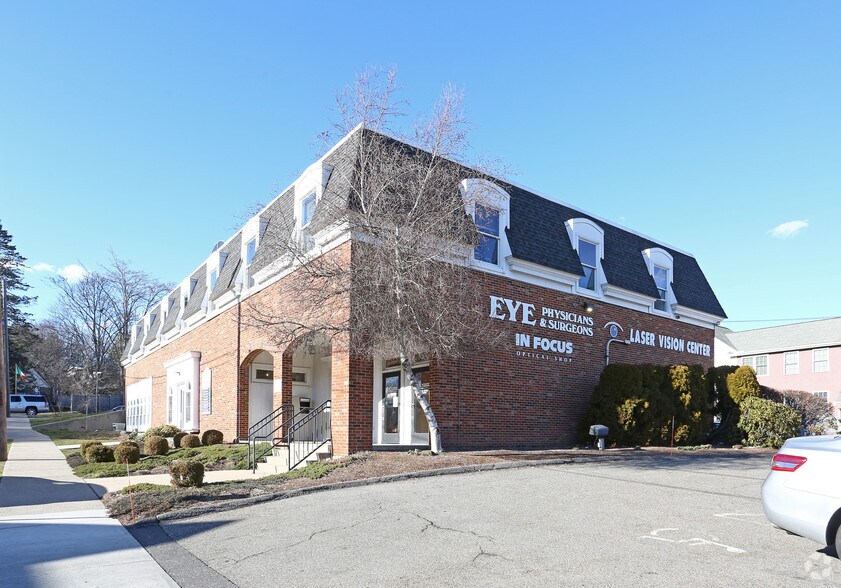 202 Cherry St, Milford, CT for sale - Primary Photo - Image 1 of 4