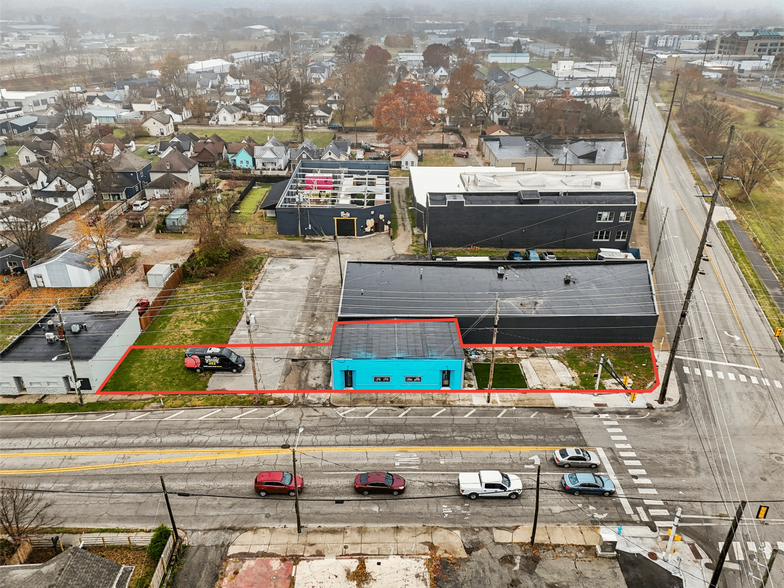 200 S State Ave, Indianapolis, IN à vendre - Photo du bâtiment - Image 2 de 19
