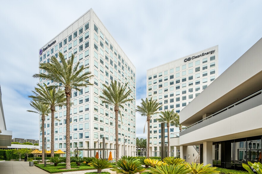 4695 MacArthur Ct, Newport Beach, CA for lease - Building Photo - Image 3 of 6