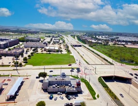 3500 Grapevine Mills Pky, Grapevine, TX - AERIAL  map view