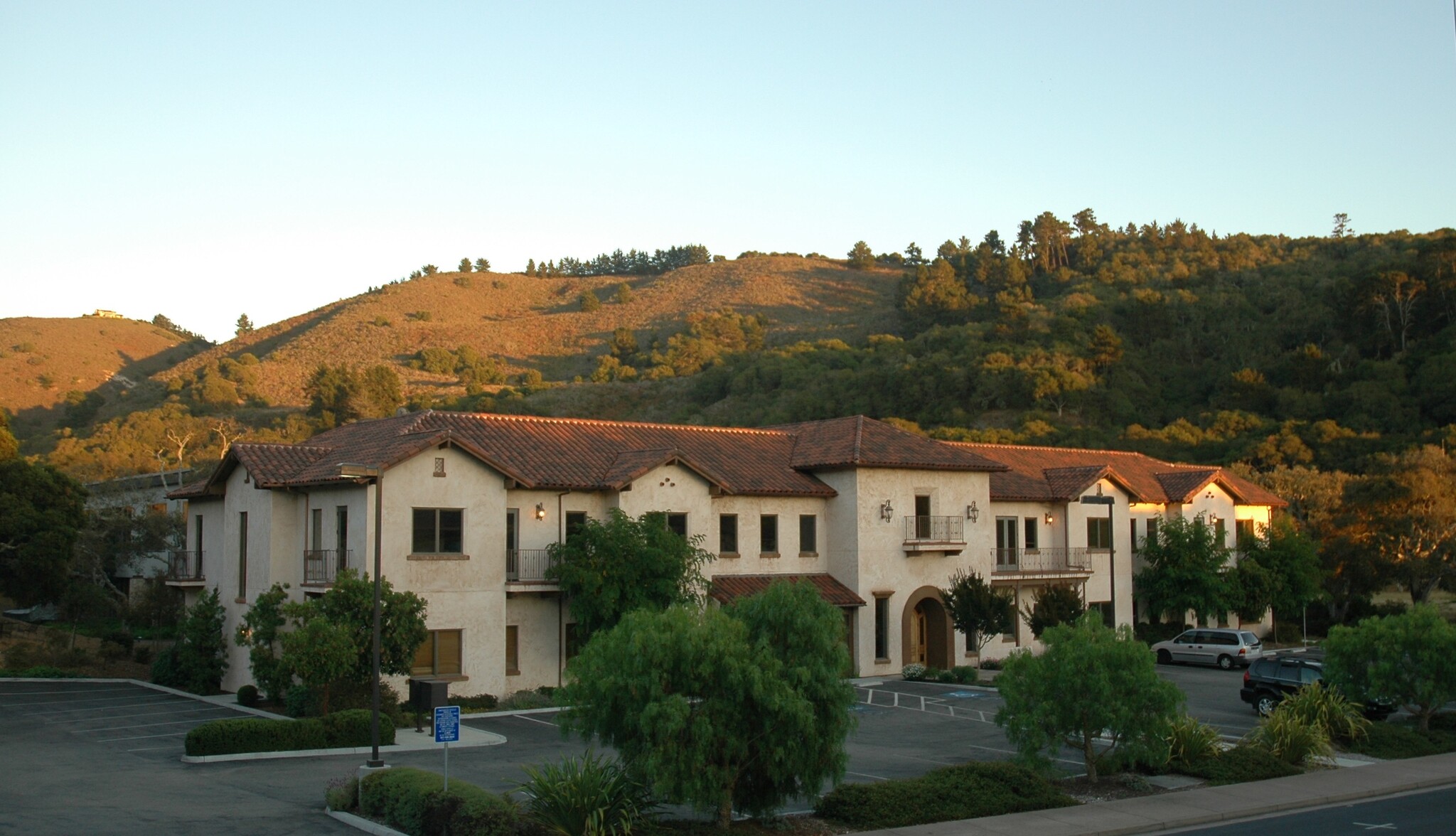 24591 Silver Cloud Ct, Monterey, CA à vendre Photo du bâtiment- Image 1 de 1