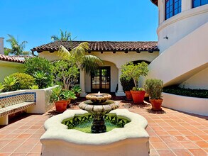 1525 State St, Santa Barbara, CA for lease Building Photo- Image 1 of 8