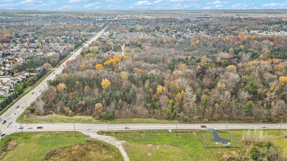 000 Fairchild, Macomb, MI for sale - Building Photo - Image 3 of 19