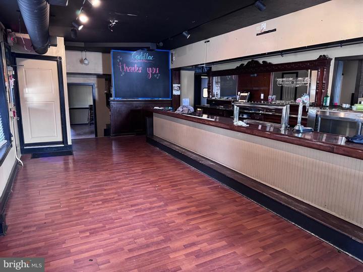 24-32 E Main St, Fleetwood, PA for lease - Building Photo - Image 2 of 10