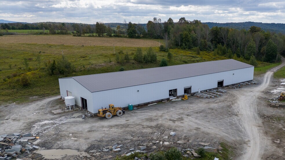 441 Peck Hill Rd, New Milford, PA à vendre - Photo du bâtiment - Image 3 de 37