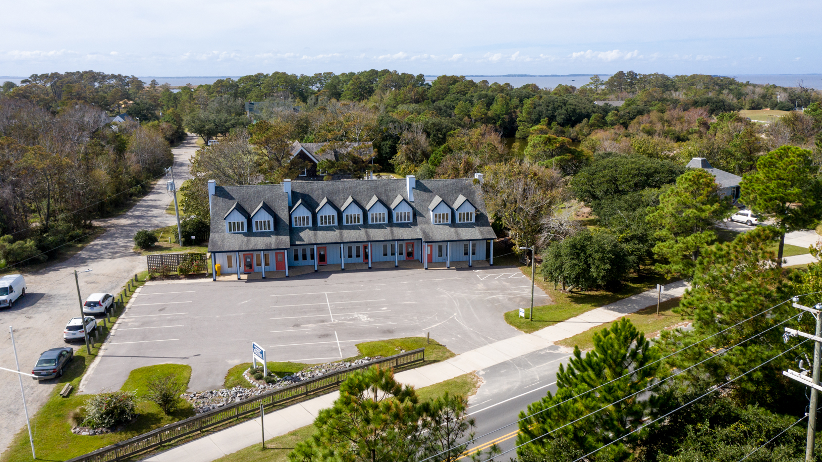 1196 Ocean Trl, Corolla, NC à vendre Photo du bâtiment- Image 1 de 1