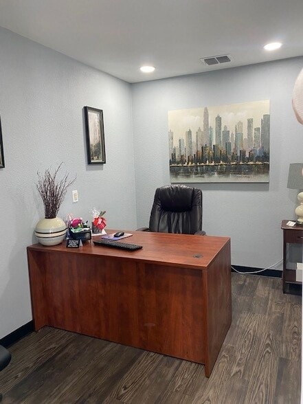 400 Chisholm Valley Dr, Round Rock, TX for lease - Interior Photo - Image 3 of 15