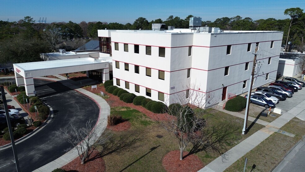 1202 Medical Center Dr, Wilmington, NC à louer - Photo du bâtiment - Image 2 de 5
