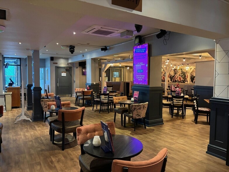 53-54 Hall Gate, Doncaster à vendre - Photo intérieure - Image 2 de 19