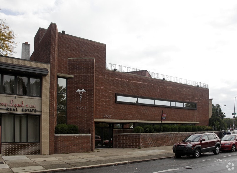 2301 Pennsylvania Ave, Philadelphia, PA à vendre - Photo du bâtiment - Image 3 de 13