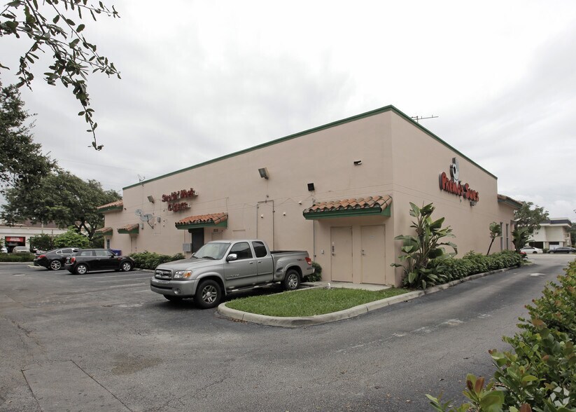 195 N Federal Hwy, Fort Lauderdale, FL à louer - Photo du bâtiment - Image 3 de 7
