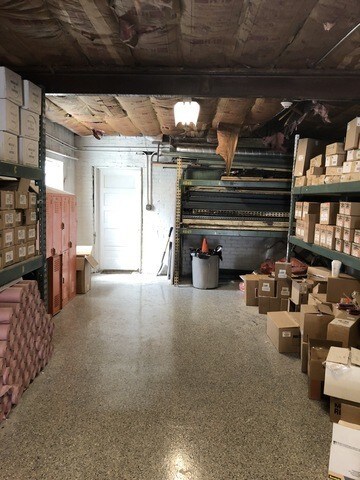 1551 Mannheim Rd, Stone Park, IL à vendre - Photo intérieure - Image 3 de 4