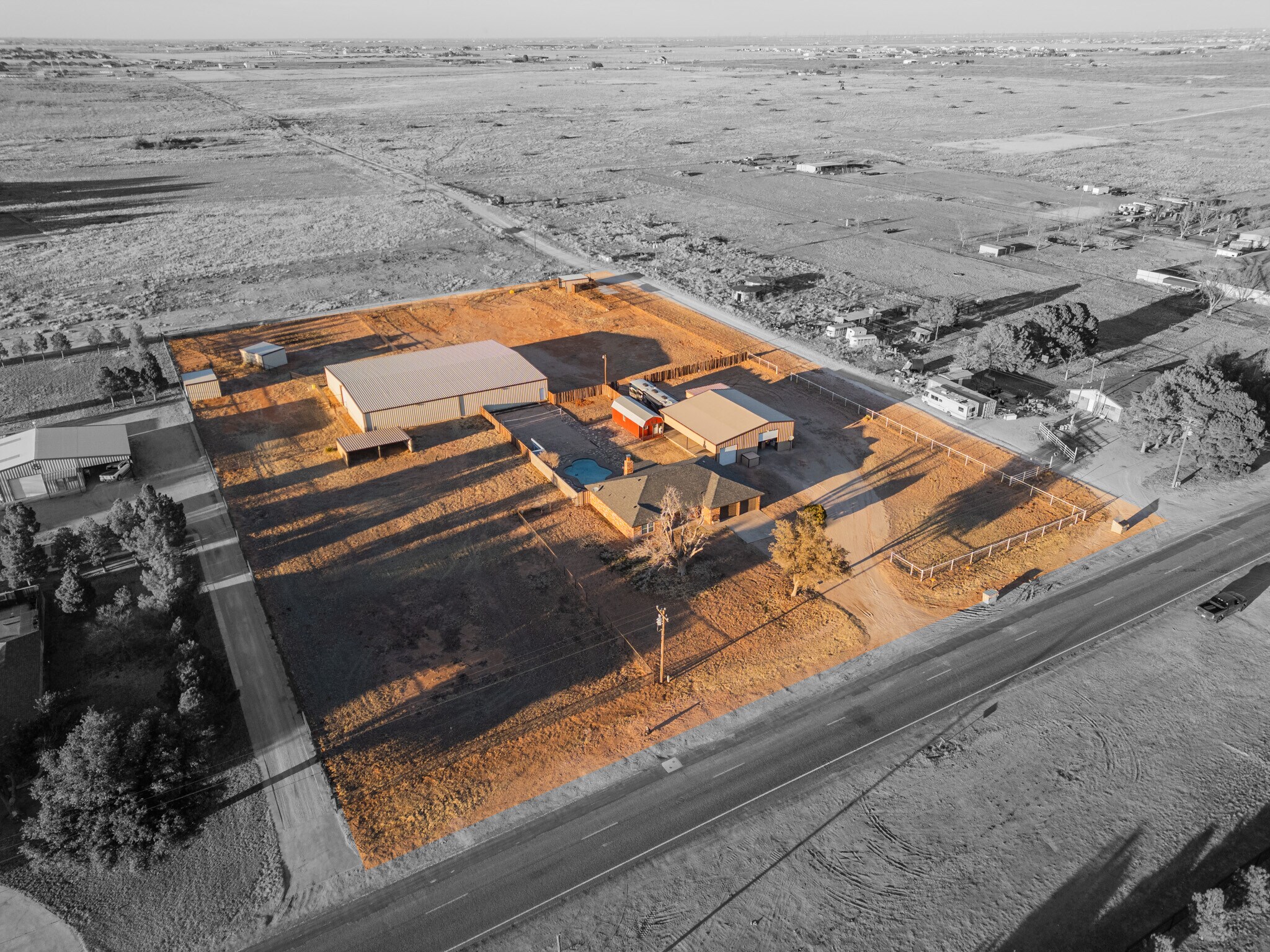 7405 E County Road 110, Midland, TX à vendre Photo principale- Image 1 de 61