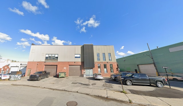 1517 Rue Gladstone, Montréal, QC à vendre - Photo du bâtiment - Image 2 de 2