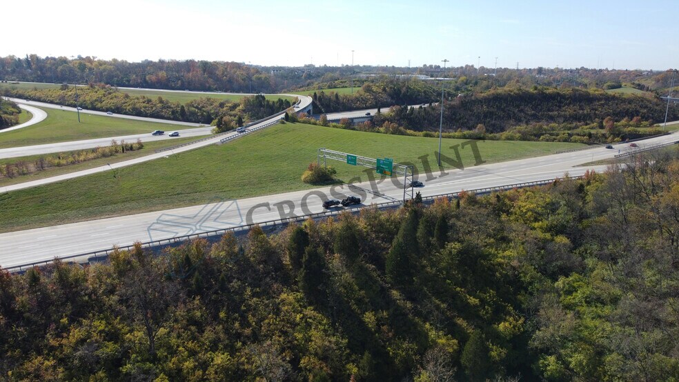 4414 Water St, Fort Thomas, KY à vendre - Photo du bâtiment - Image 3 de 22