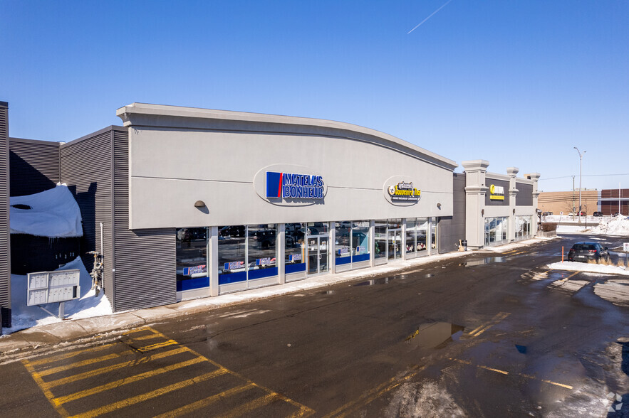 980 Av Saint-Charles, Vaudreuil-dorion, QC for lease - Building Photo - Image 2 of 5