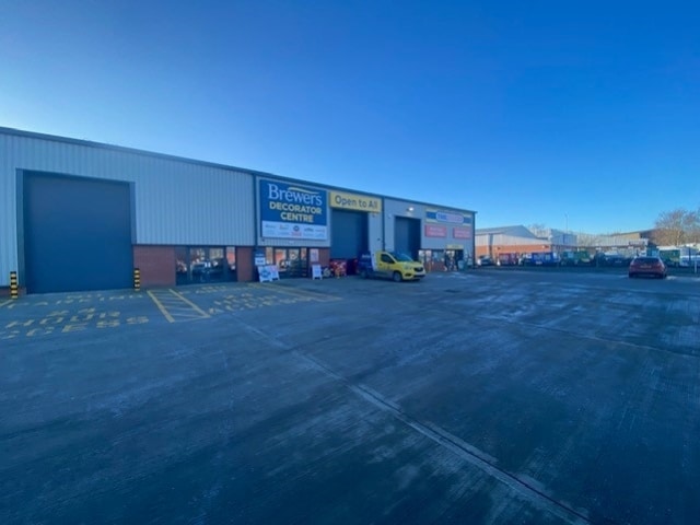 Windsor Rd, Louth for lease Building Photo- Image 1 of 1