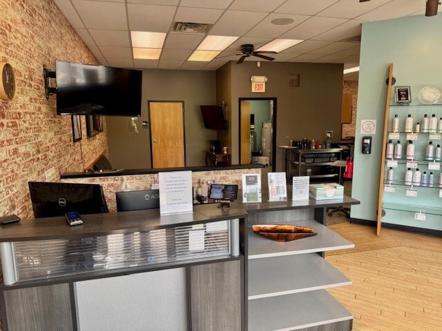 1578 Paulson rd, River Falls, WI for lease - Building Photo - Image 2 of 9