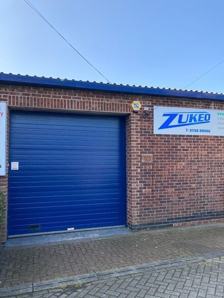 London Rd, Daventry à vendre - Photo principale - Image 1 de 1