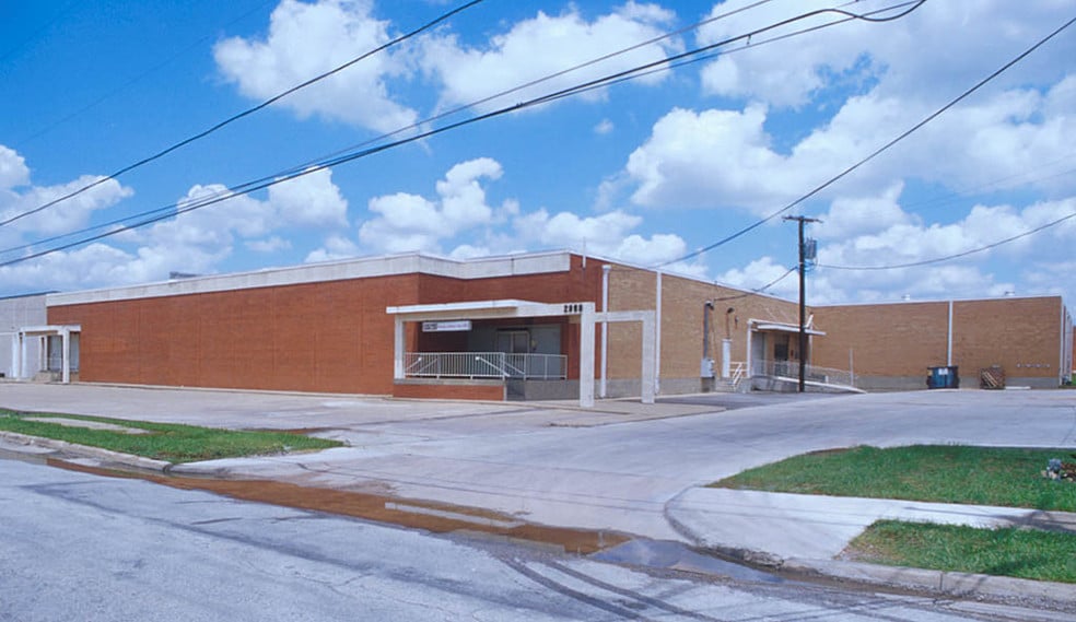 2939-2969 Reward Ln, Dallas, TX for lease - Other - Image 2 of 3