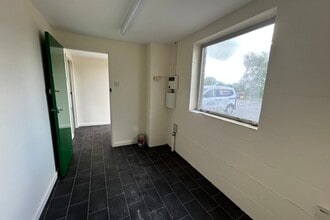Pennygillam Way, Launceston for lease Interior Photo- Image 2 of 4