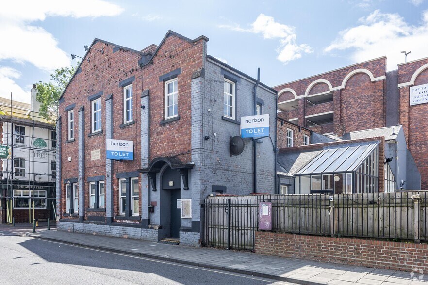 57 Gilkes St, Middlesbrough à louer - Photo du bâtiment - Image 2 de 2