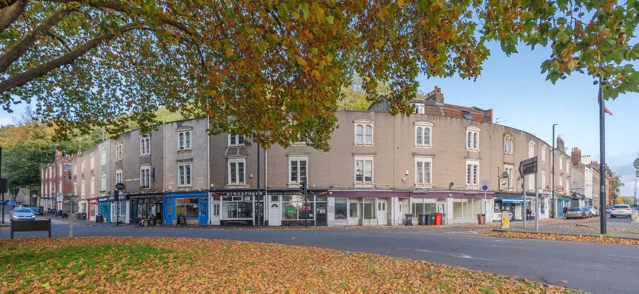 Jacob’s Wells Road & St George’s Road portefeuille de 17 propriétés à vendre sur LoopNet.ca Photo du bâtiment- Image 1 de 38