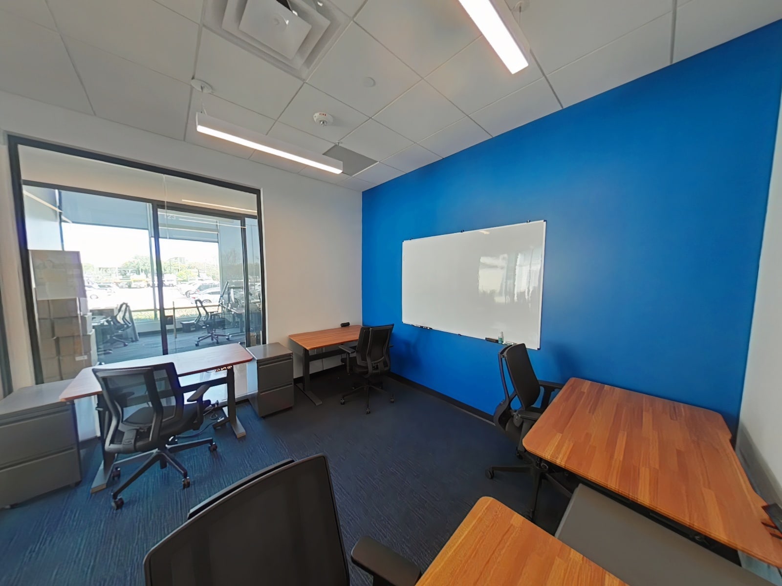 7701 Lemmon Ave, Dallas, TX for lease Interior Photo- Image 1 of 8