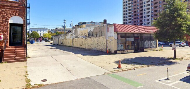 Plus de détails pour 2011-2017 Maryland Ave, Baltimore, MD - Commerce de détail à vendre
