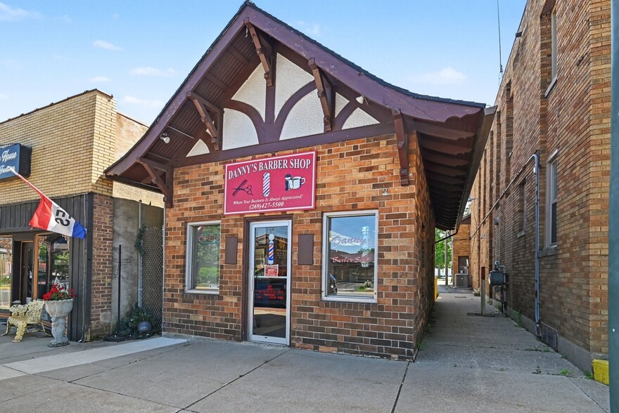 253 W Monroe St, Bangor, MI for sale - Building Photo - Image 3 of 19