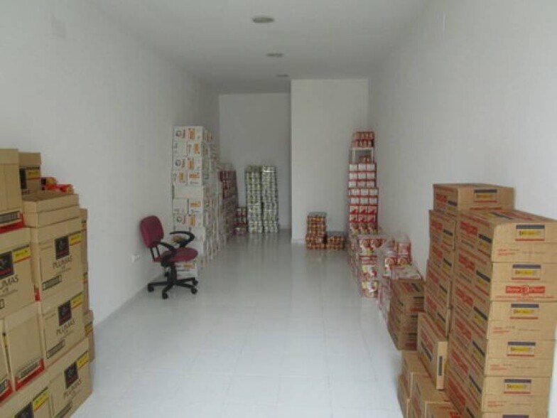 Retail in Salamanca, Salamanca for lease - Interior Photo - Image 2 of 4