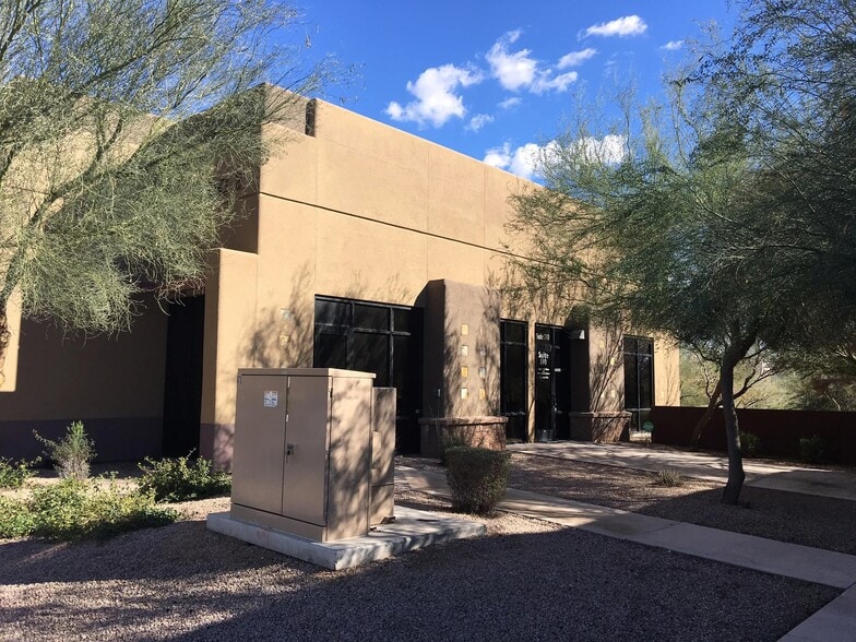 34225 N 27th Dr, Phoenix, AZ for lease - Building Photo - Image 1 of 9