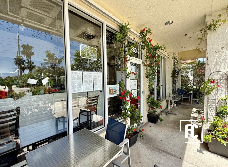 3980 NW Federal Hwy, Jensen Beach, FL à louer - Photo du bâtiment - Image 3 de 5