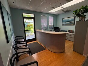 1691 El Camino Real, Palo Alto, CA for lease Building Photo- Image 2 of 6