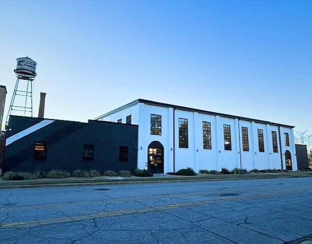 3201 1st Ave, Columbus, GA à louer Photo du bâtiment- Image 1 de 13