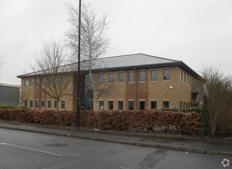 Windmill Rd, Kenn for lease - Primary Photo - Image 1 of 7