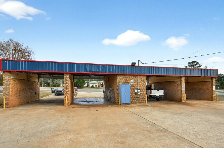 103 Trammell Rd, Valley, AL for sale - Building Photo - Image 2 of 6