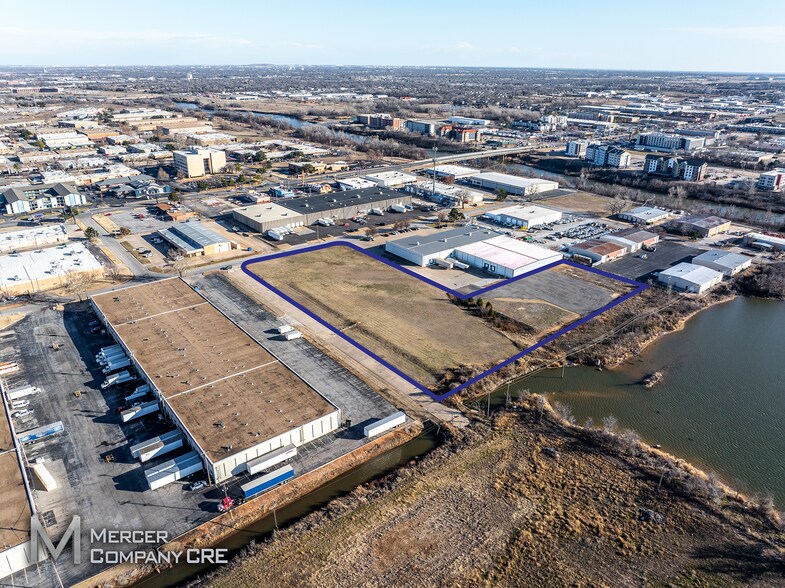 1327 Enterprise Ave, Oklahoma City, OK à louer - Aérien - Image 1 de 18